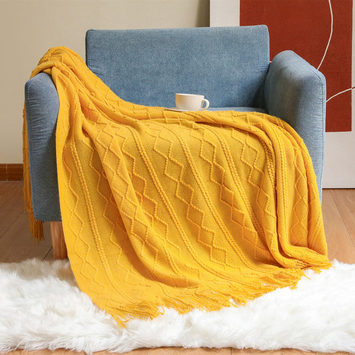 Gemütliche dekorative Fransen-Wurfdecke
