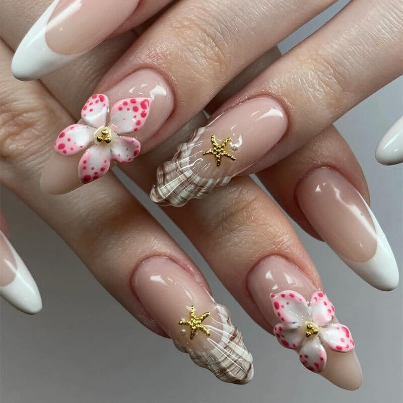 Elegantes florales Akzent Press-On-Nagelset Karnz