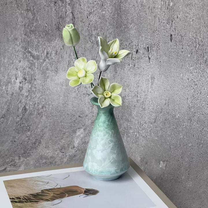 Elegante florale dekorative Vase