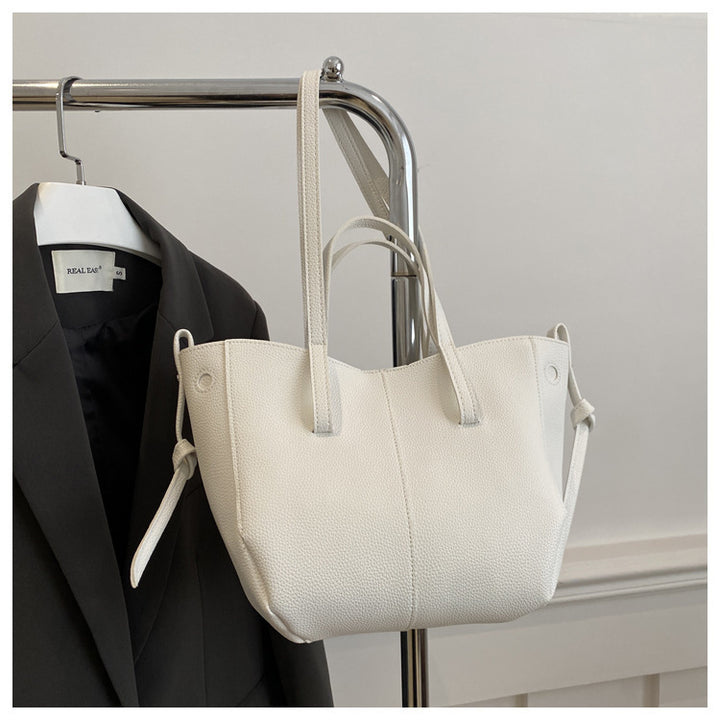 Texturierte Leder Alltags-Tote-Bag Karnz