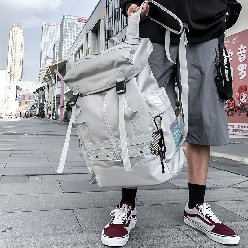 Vielseitiger Outdoor-Reiserucksack Karnz