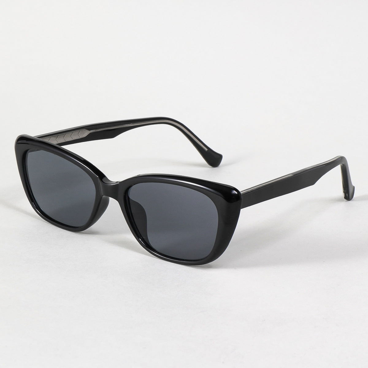 Damen elegante Sonnenbrille im trendigen Katzenaugen-Stil Karnz