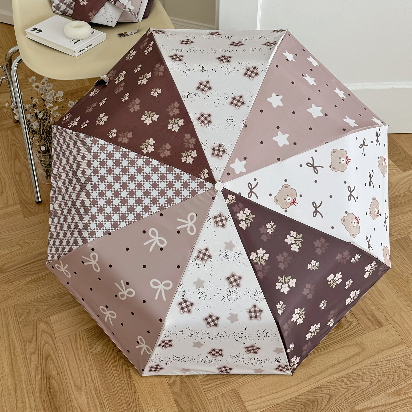 Damen Faltbarer Regenschirm mit exklusivem Patchwork-Design Karnz