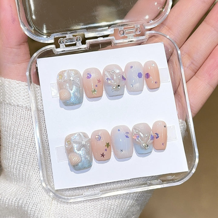 Kunstnägel mit Funkelndem Galaxy-Design Karnz