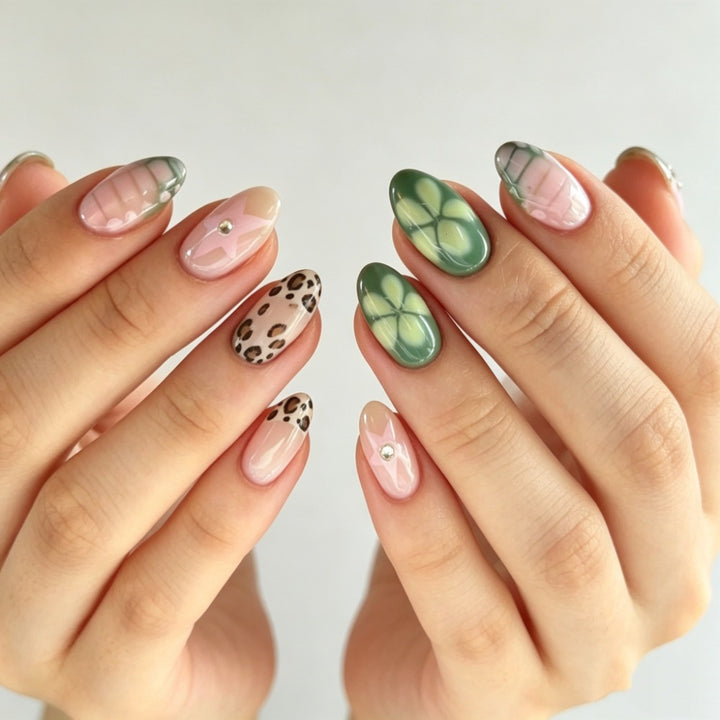 Kunstnägel mit Modernen Geometric Designs Karnz