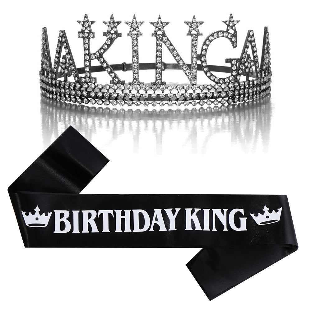 Damen Glitzernde Geburtstagskrone mit einem regalem "Birthday King"-Schärpen-Set Karnz