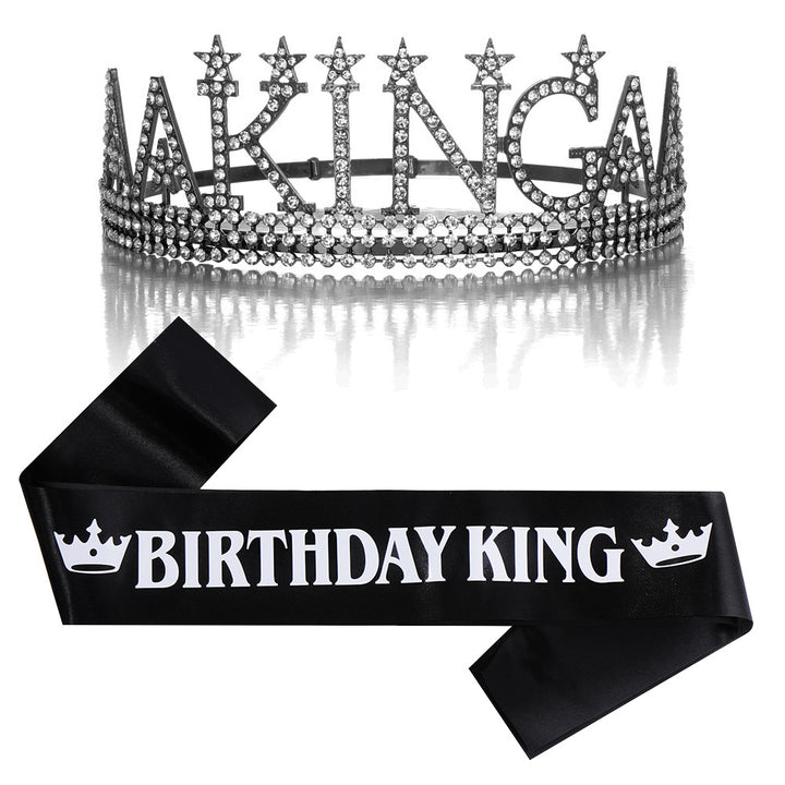 Damen Glitzernde Geburtstagskrone mit einem regalem "Birthday King"-Schärpen-Set Karnz