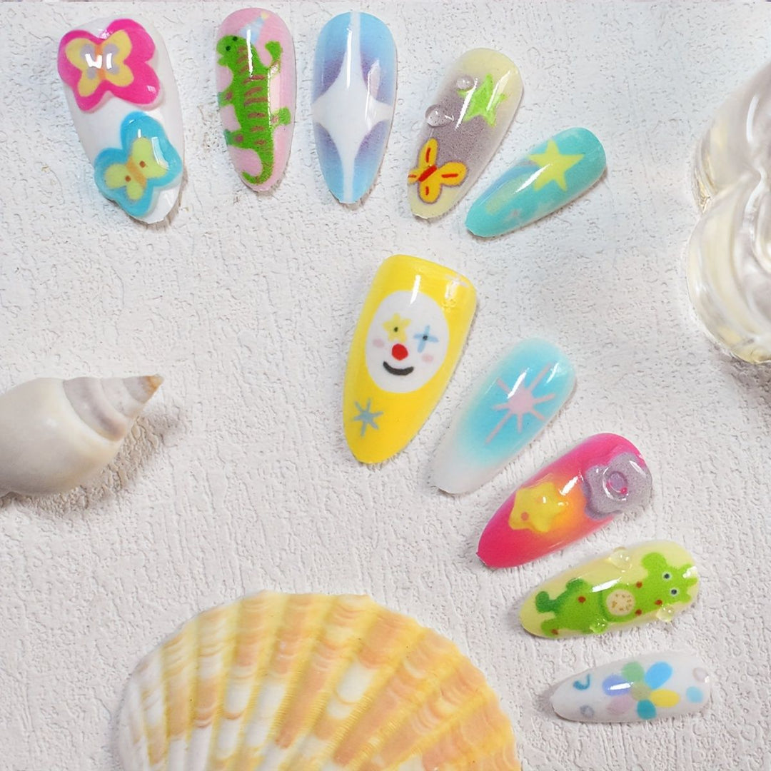Verspielt Thema Press-On Nagelkunst Set Karnz