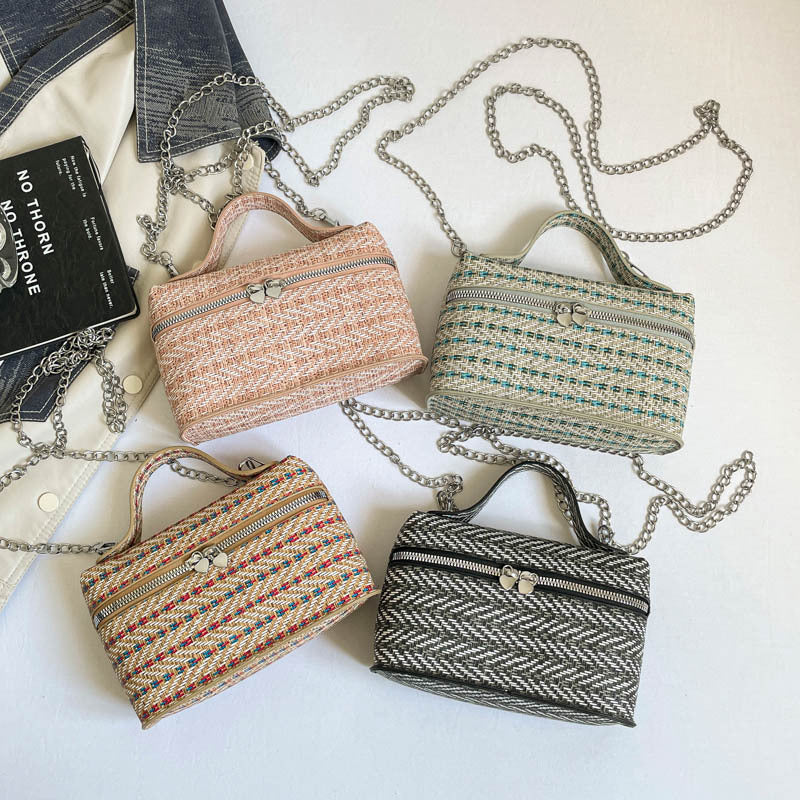 Texturierte Gewebte Handtasche