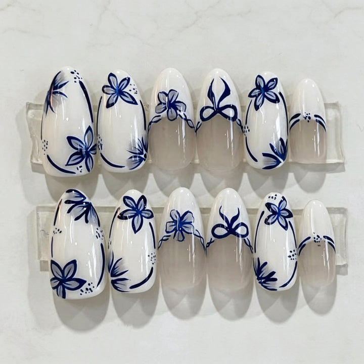Dekoratives Florales Aufkleber-Nail-Set