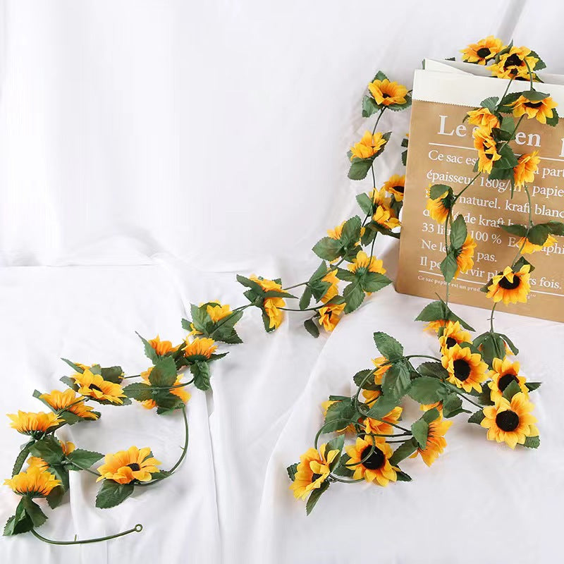 Dekoratives Sonnenblumenmittelstück