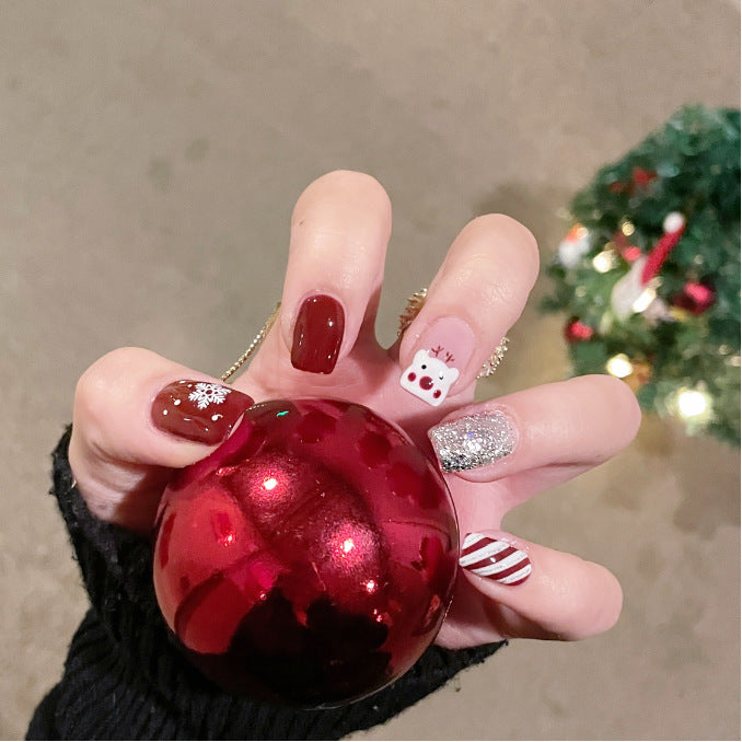 Weihnachts Nageldesign Karnz