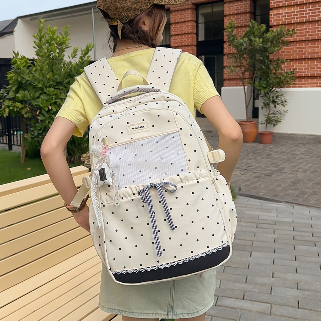 Stylische gepunktete Rucksäcke Karnz