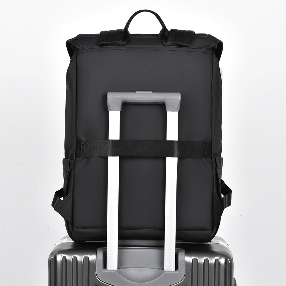 Vielseitiger Wasserfester Rucksack Karnz