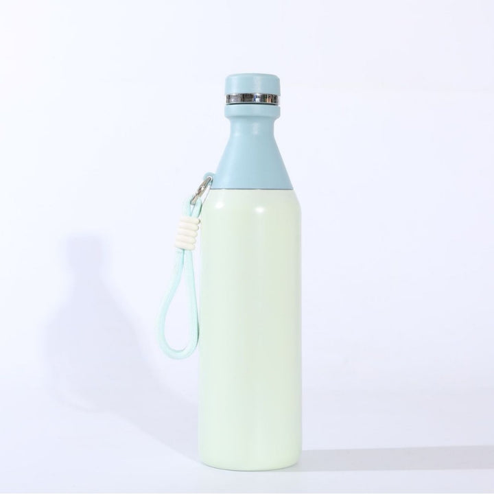 Damen isolierte Edelstahl Trinkflasche mit praktischem Tragegriff Karnz
