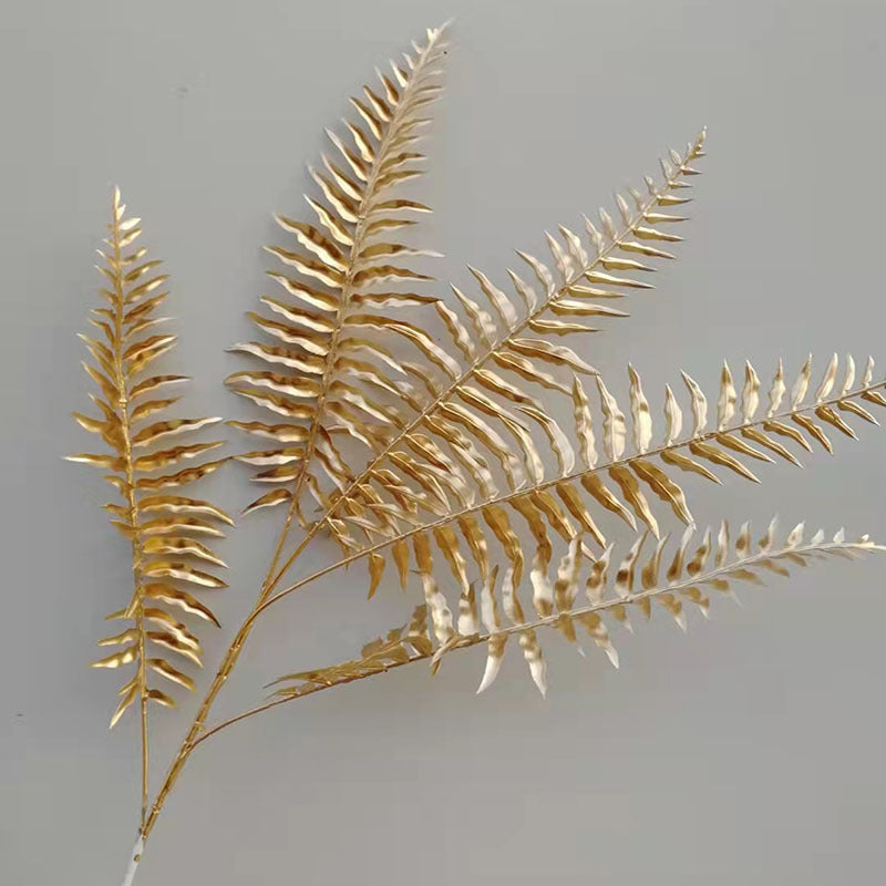 Elegante Metallblätter Dekoration Karnz