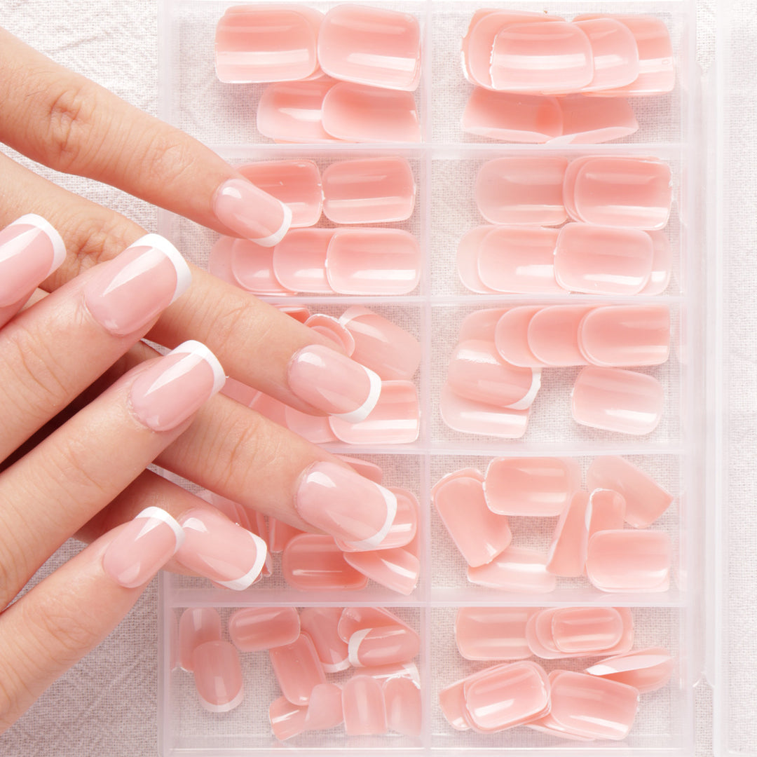 French Tip Press-On Nail Set Karnz