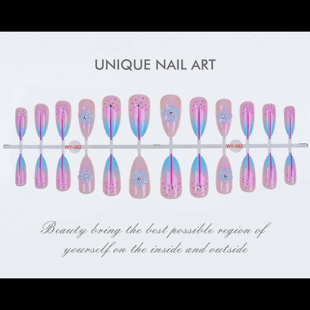 Künstlerische Floral-Beschmückte Press-On Nagelkollektion Karnz
