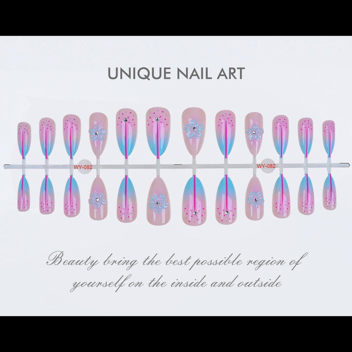 Künstlerische Floral-Beschmückte Press-On Nagelkollektion Karnz