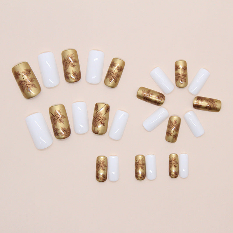Luxus Metallic Blatt Design Press-On Nagelspitzen Karnz