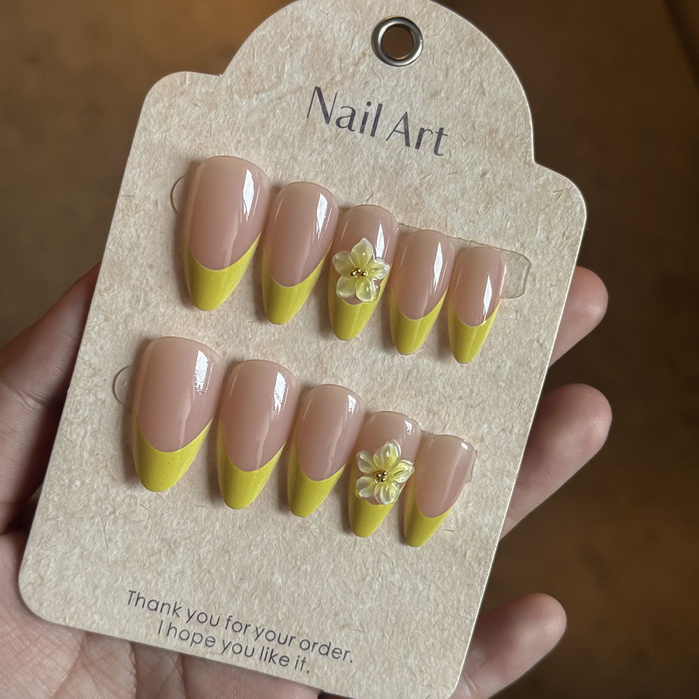 Dekoratives Artisan Press-On Nagelset Karnz