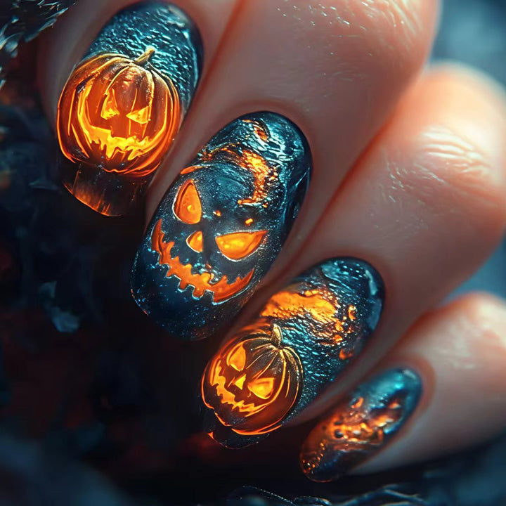 Kunstnägel mit Kreativem Halloween-Motiv Karnz