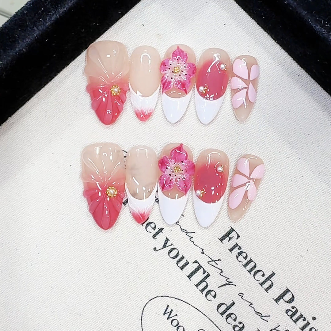 Premium Floral Press-On Nail Art Set Karnz