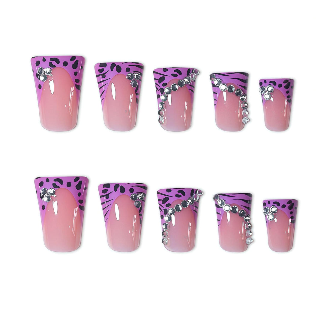Ausgefallene Designer-Nagelverlängerungen Karnz
