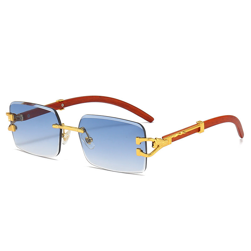 Damen Designer-Brille mit edlem Rahmen und kunstvollen Akzenten Karnz