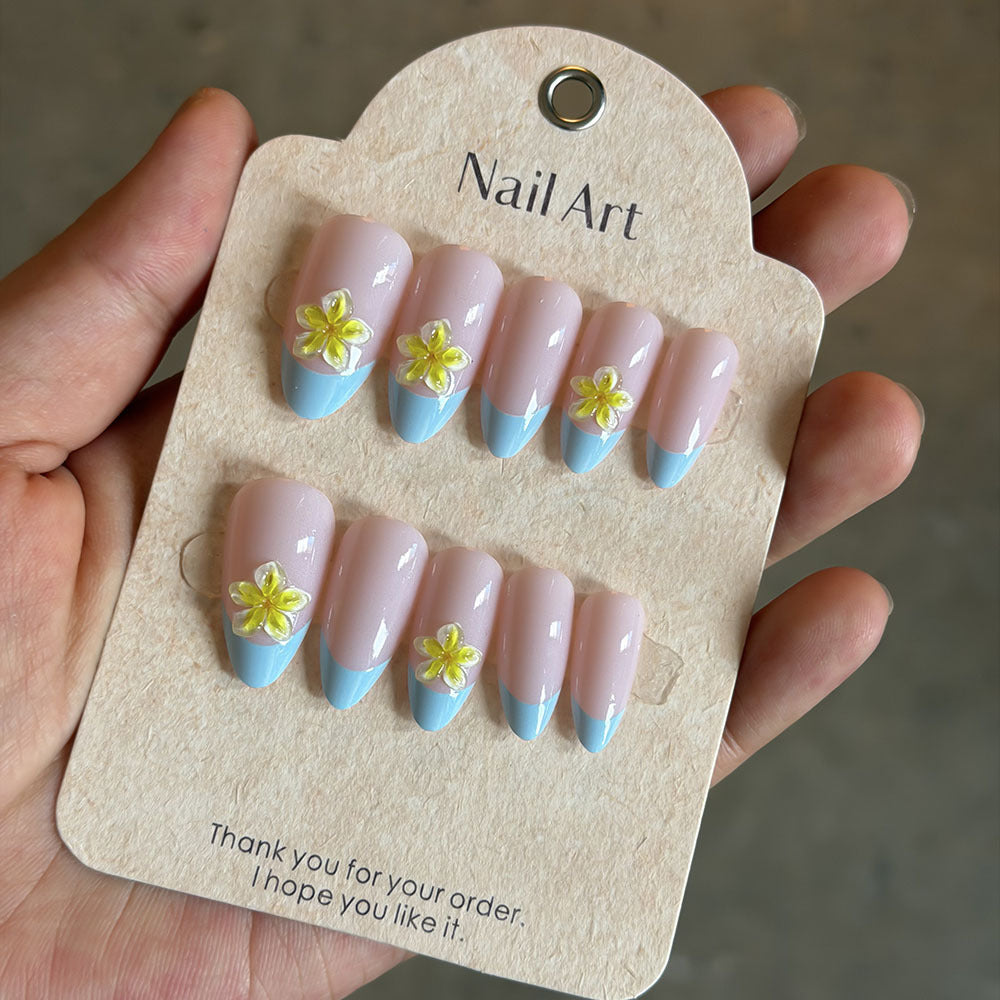Blumen-Design Press-On Nagelset Karnz