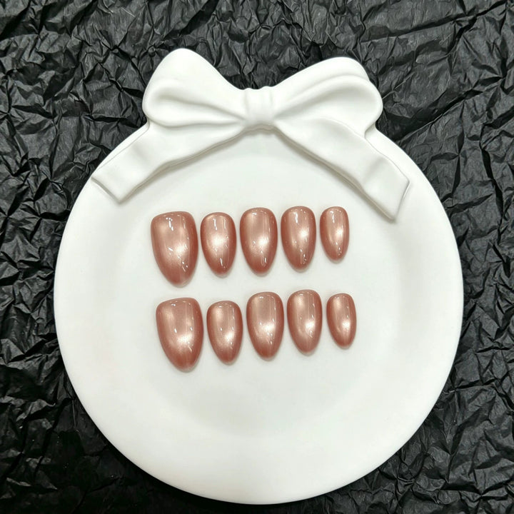 Elegantes Press-On-Nagelset mit Hochglanz-Finish