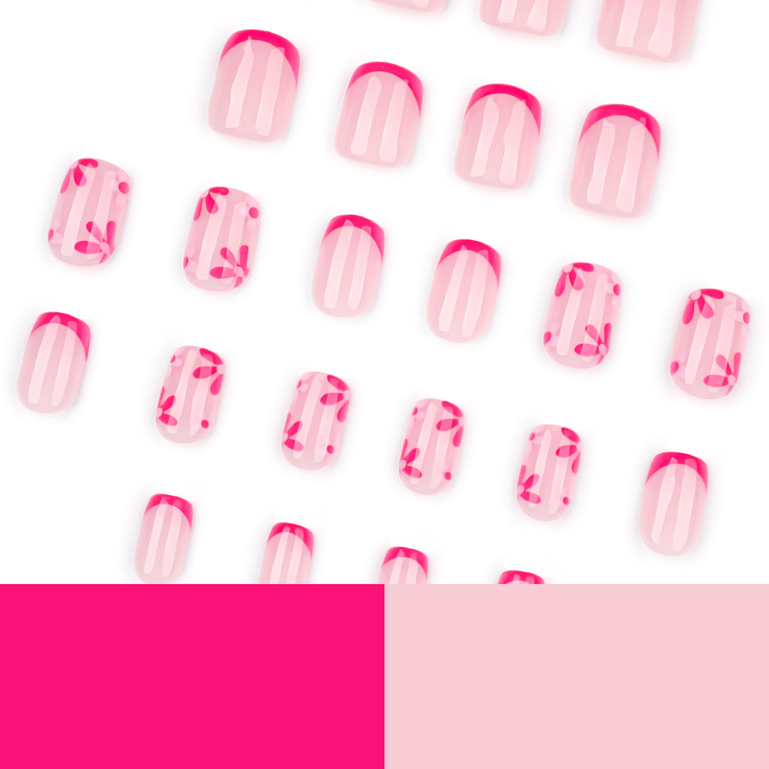 Kunstvolle Nagelverlängerungen mit blühendem Design Karnz
