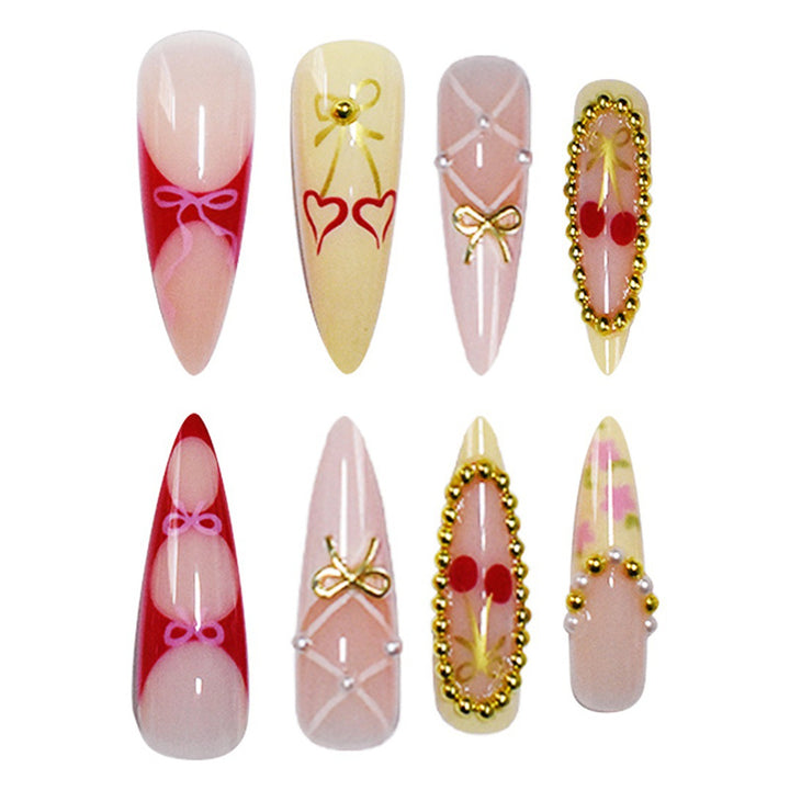 Dekorative Nagelkunst Karnz