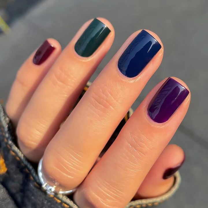 Elegante Nagelkunst im saisonalen Herbst-Look Karnz