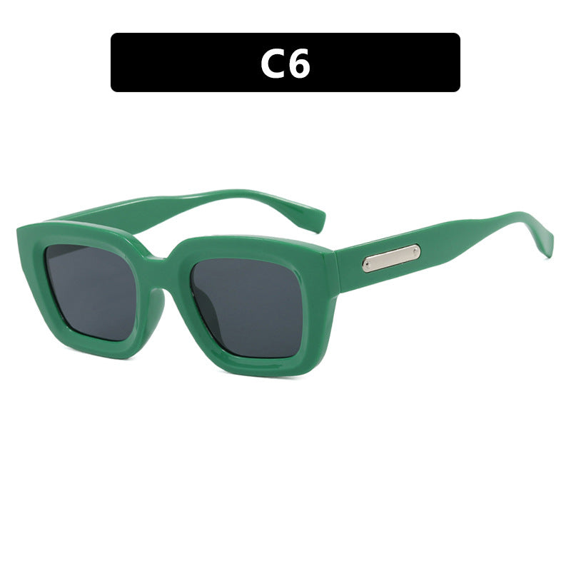 Damen quadratische Sonnenbrille mit transparentem Rahmen und braunen Gläsern Karnz