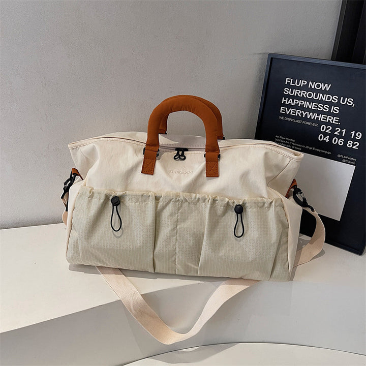 Stylische Utility Weekender