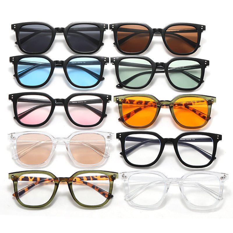 Damen quadratische Designerbrille mit dickem Rahmen und elegantem Profil Karnz