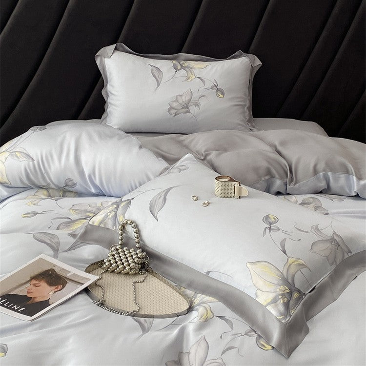 Luxuriöse Satin-Bettwäsche-Garnitur mit geometrischem Jacquardmuster und Satinbesatz Karnz