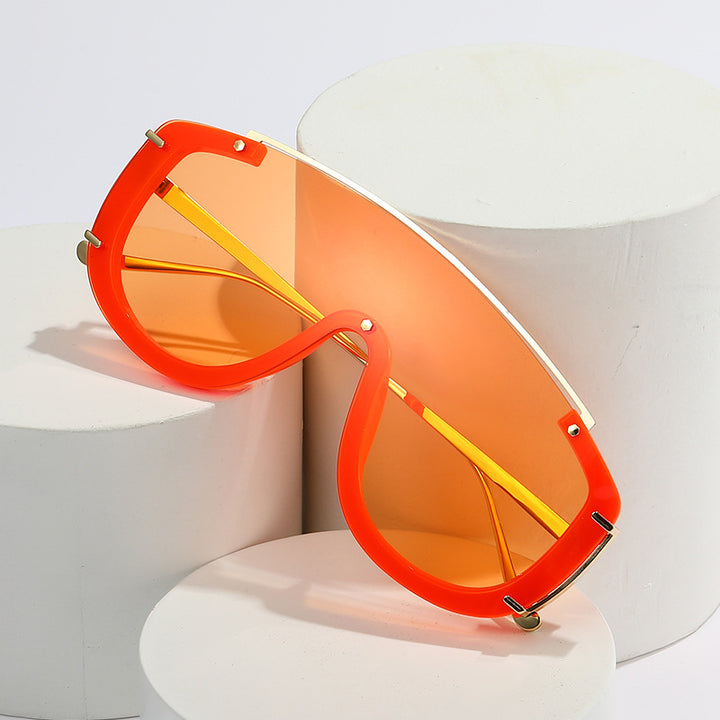 Modebewusste futuristische Schild-Sonnenbrille Karnz