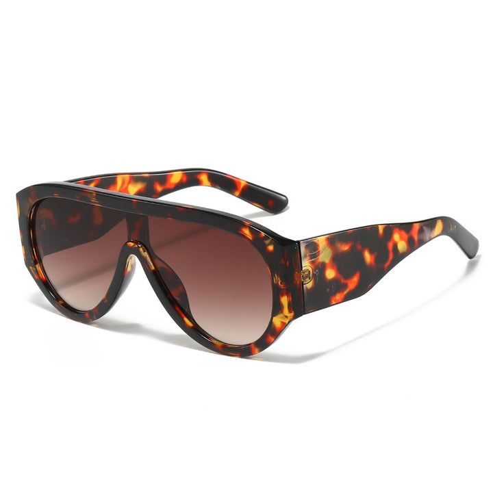 Retro-inspirierte übergroße Sonnenblenden-Sonnenbrille Karnz