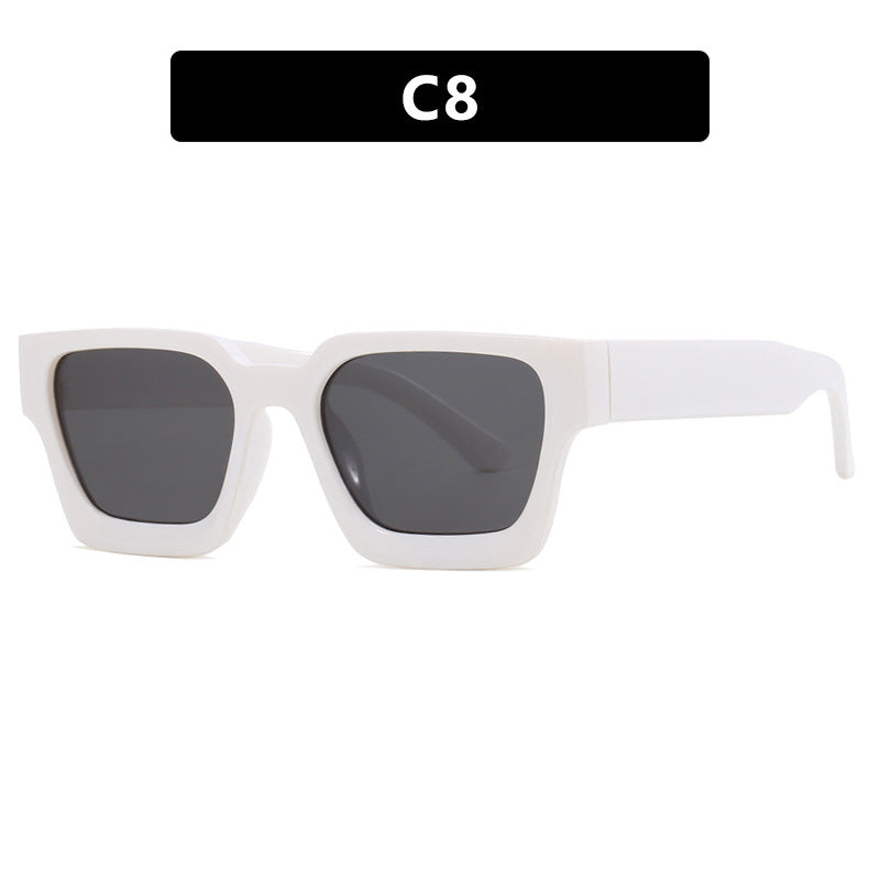 Damen Modische Lesebrille mit markante eckigen Design Karnz