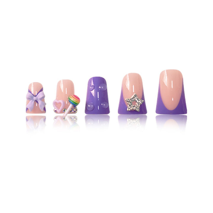Dekoratives Nagelkunst-Set Karnz