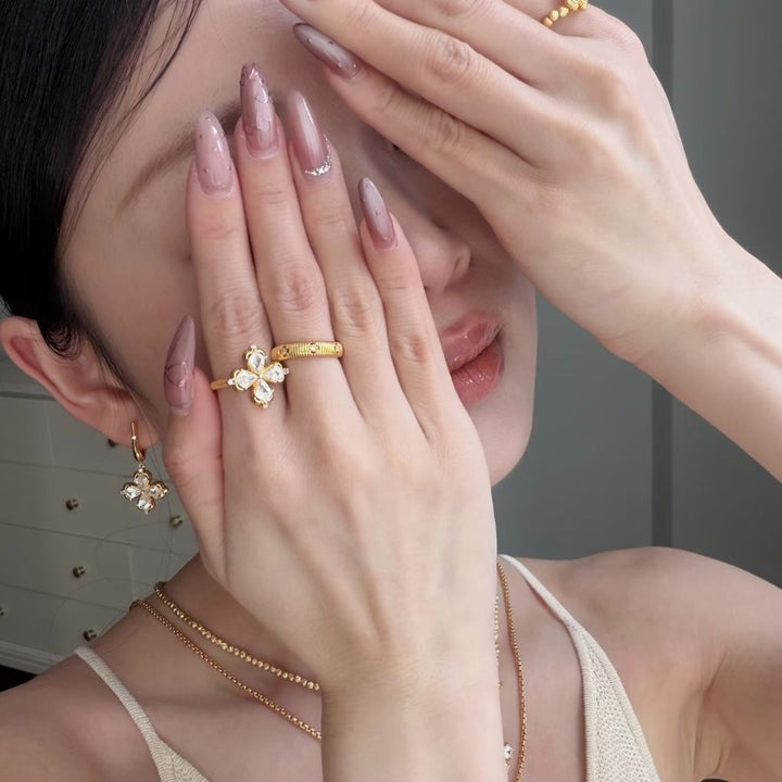 Elegante Nagelkunstverlängerungen