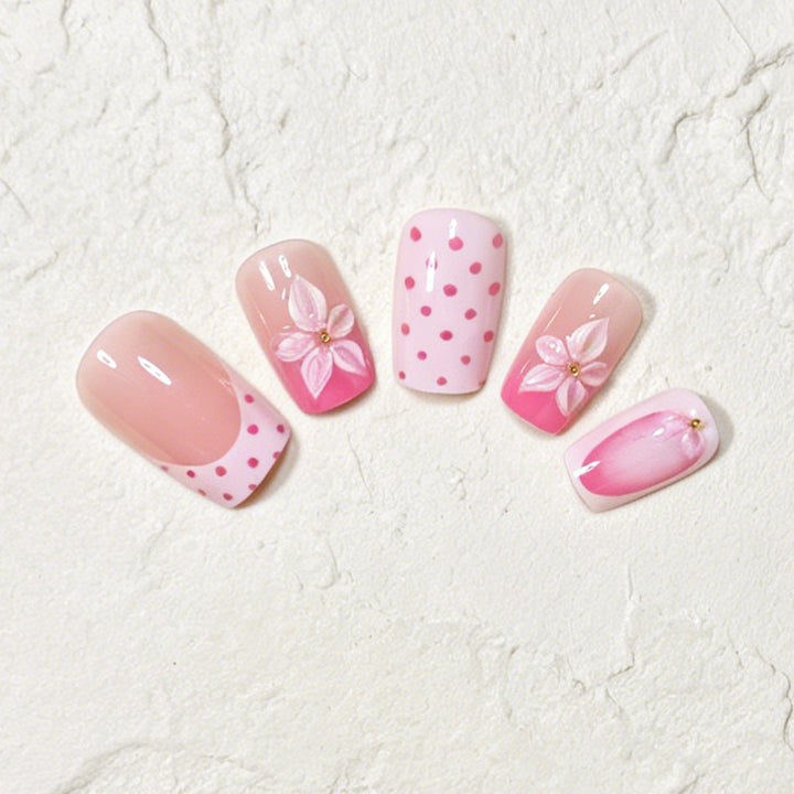 Stylische Polka Dot Nagelkunst Tipps Karnz
