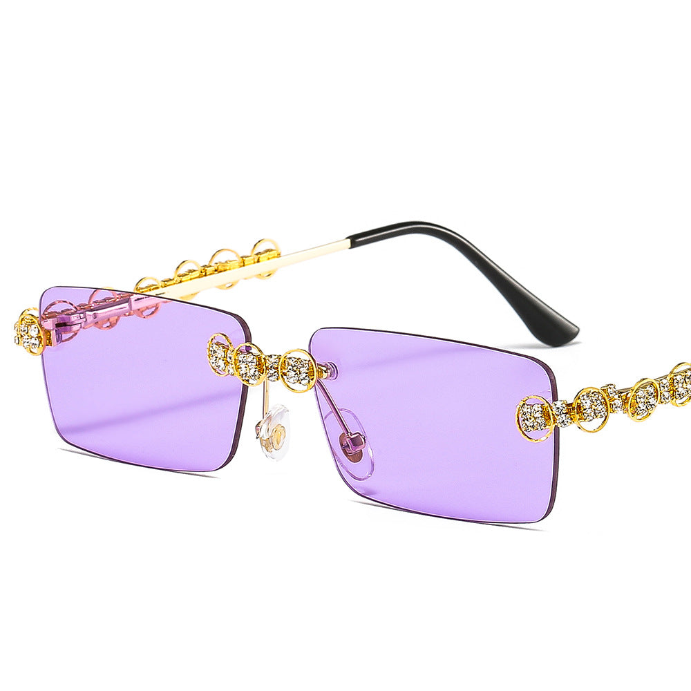 Damen Designer-Sonnenbrille mit funkelndem Rahmen und rechteckigem Glas Karnz