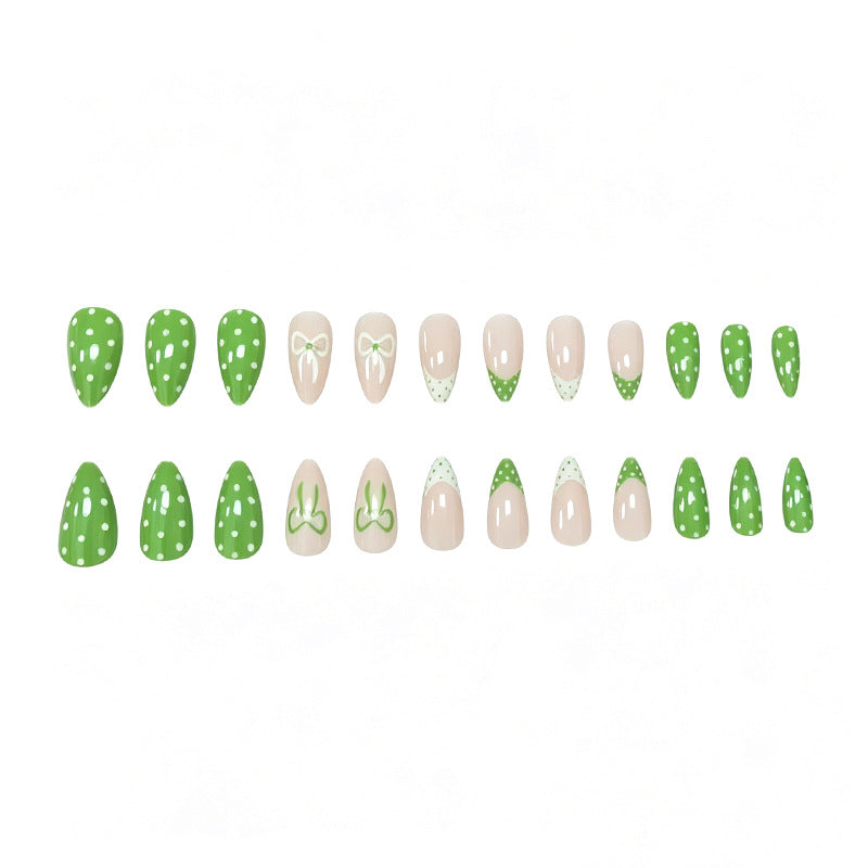 Kreative Dekorative Nail Art Karnz
