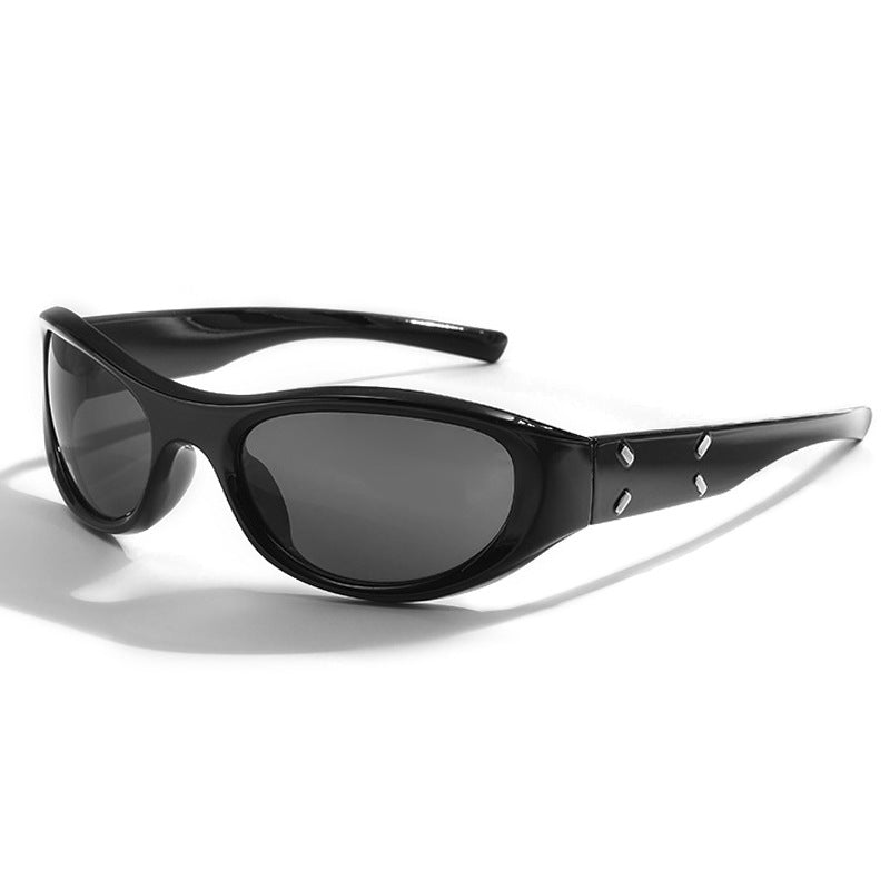 Sportliche Schutzsonnenbrille