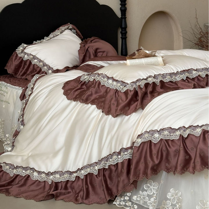 Luxuriöses satinähnliches Bettbezug-Set mit Rüschen und Spitzenbordüre