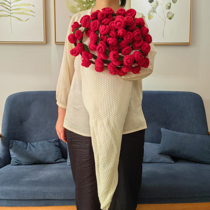 Handgefertigter gehäkelter Blumenstrauß