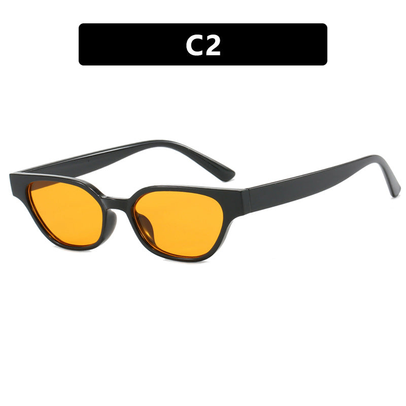 Damen modische Sonnenbrille mit geschwungenem Rahmen und braunen Gläsern Karnz